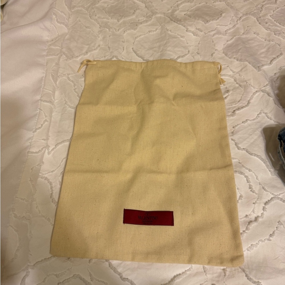 Valentino dust bag